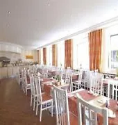 Amba Hotel
